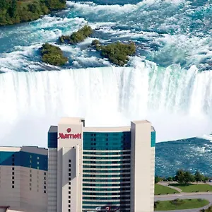 Marriott Fallsview & מפלי הניאגרה