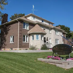 Butterfly Manor מפלי הניאגרה