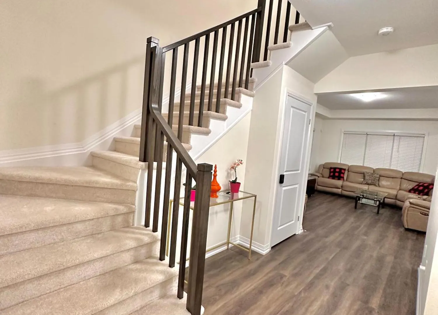Entire Home In Niagara Falls, Canada Holiday home